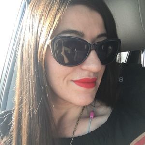 Meet your Posher, Keri